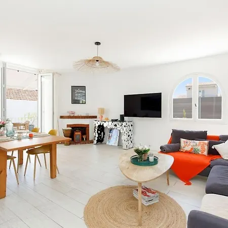 Votre Oasis Avec Piscine Villa